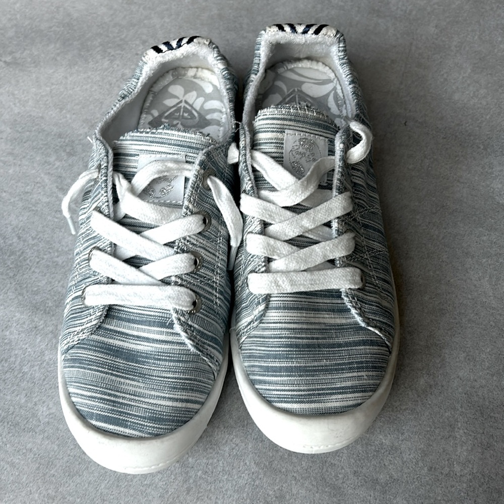 Roxy bayshore new show size usa 6.5